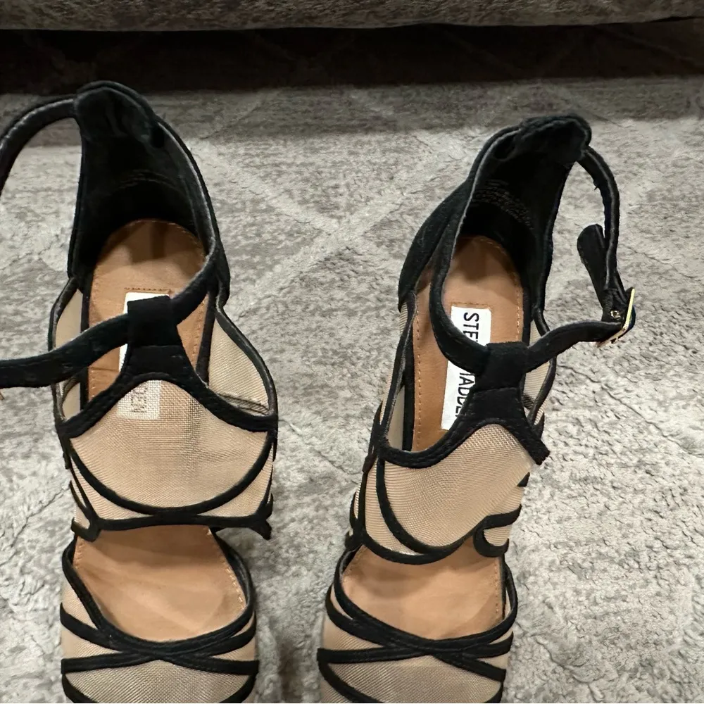 Steve Madden Proxi Mesh Suede Black Sandals 6.5 - Image 2