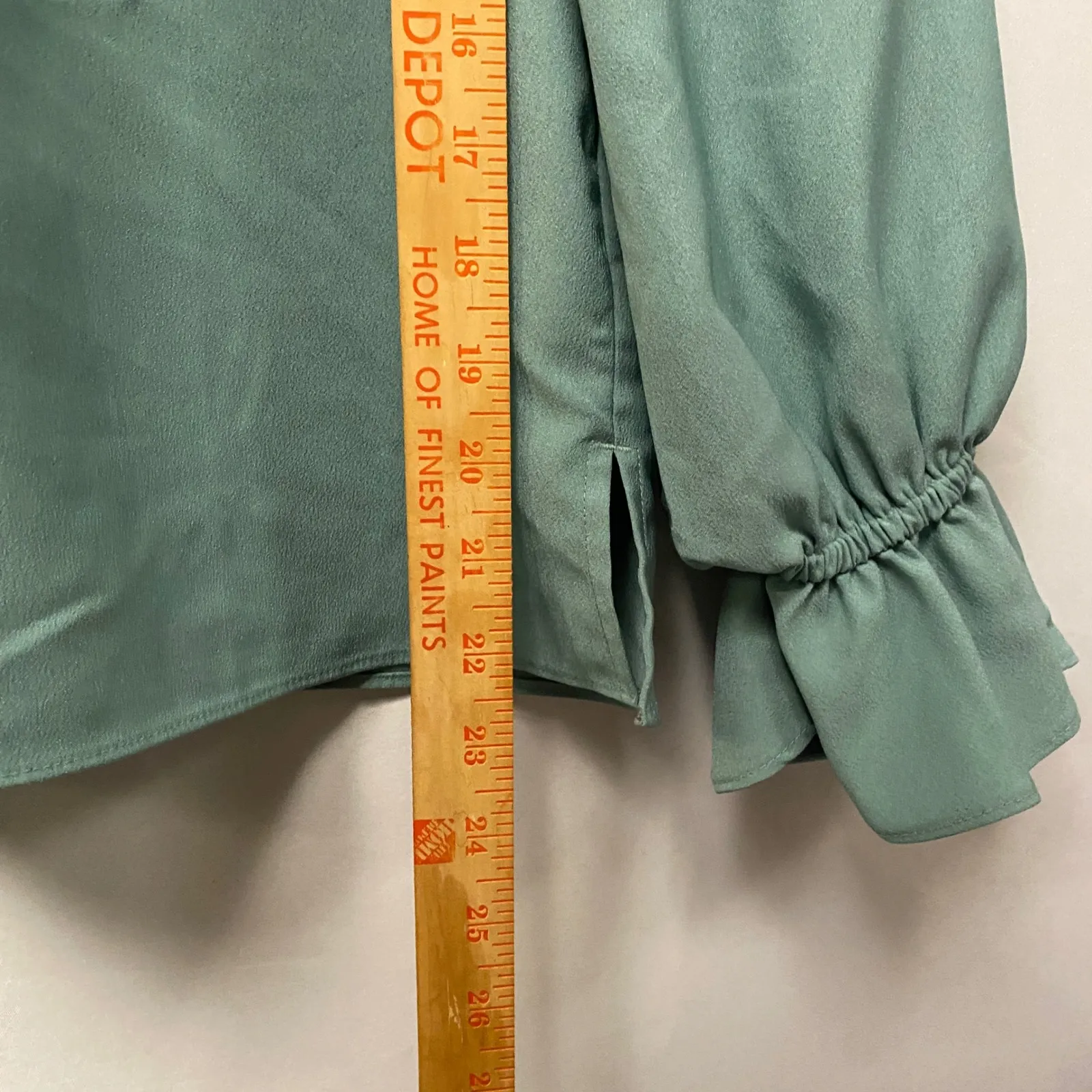 J. Crew Sage Green Ruffle Neck Tie Puffed Sleeve Blouse Top Women's Small Chic - Image 9