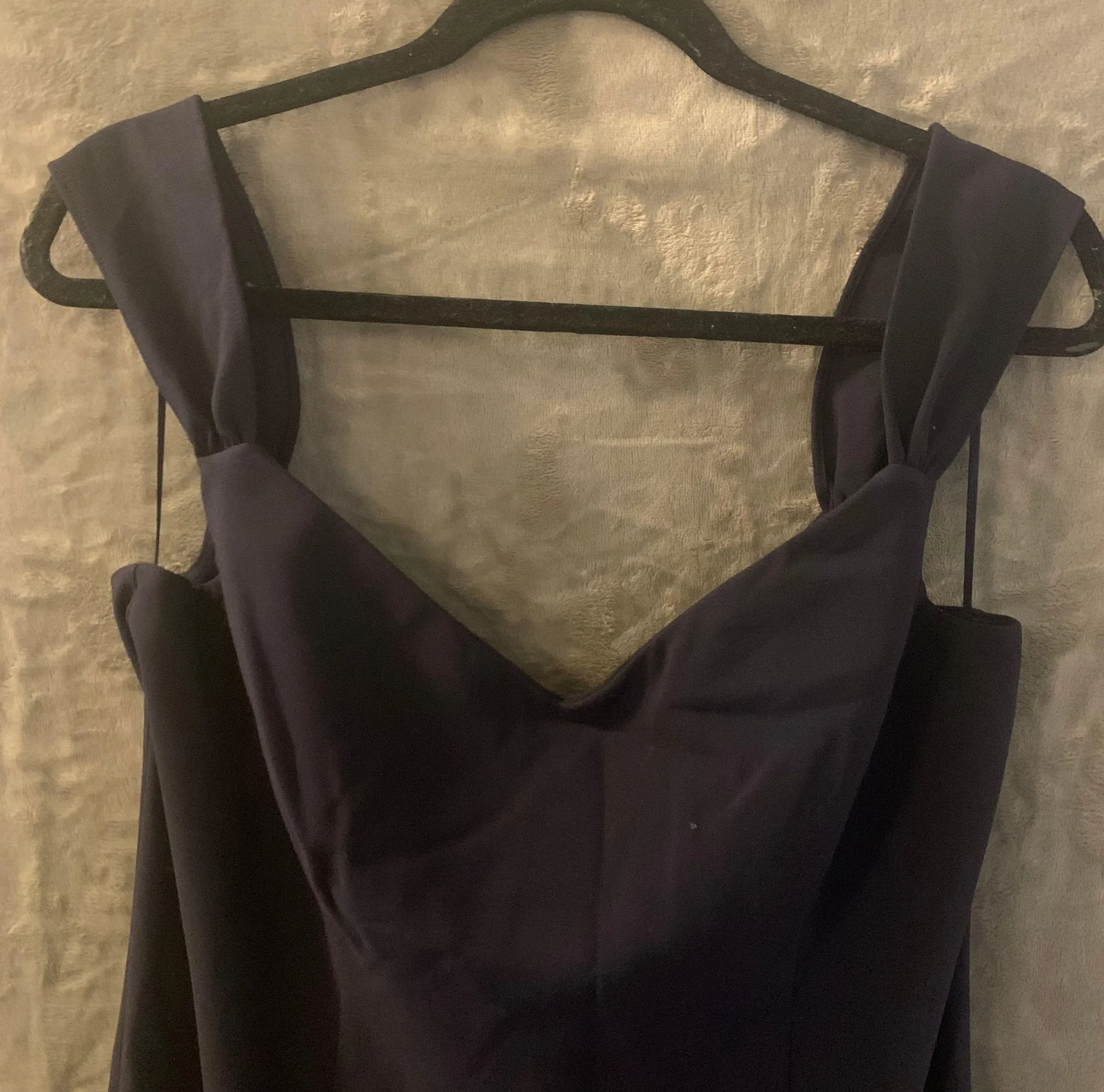 Likely NATALIA GOWN - Navy - Size 14 - Image 5