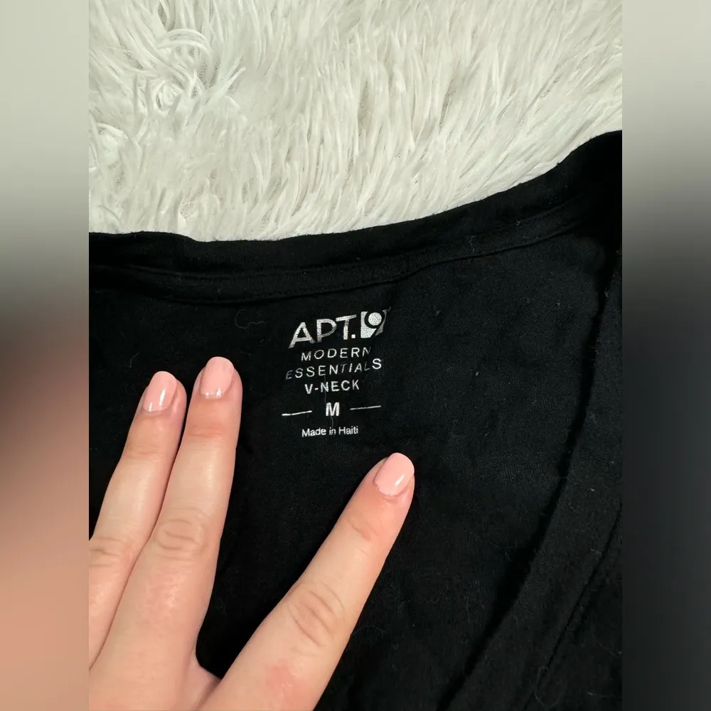 Apt. 9 apartment 9 basic black v neck shirt - Image 2