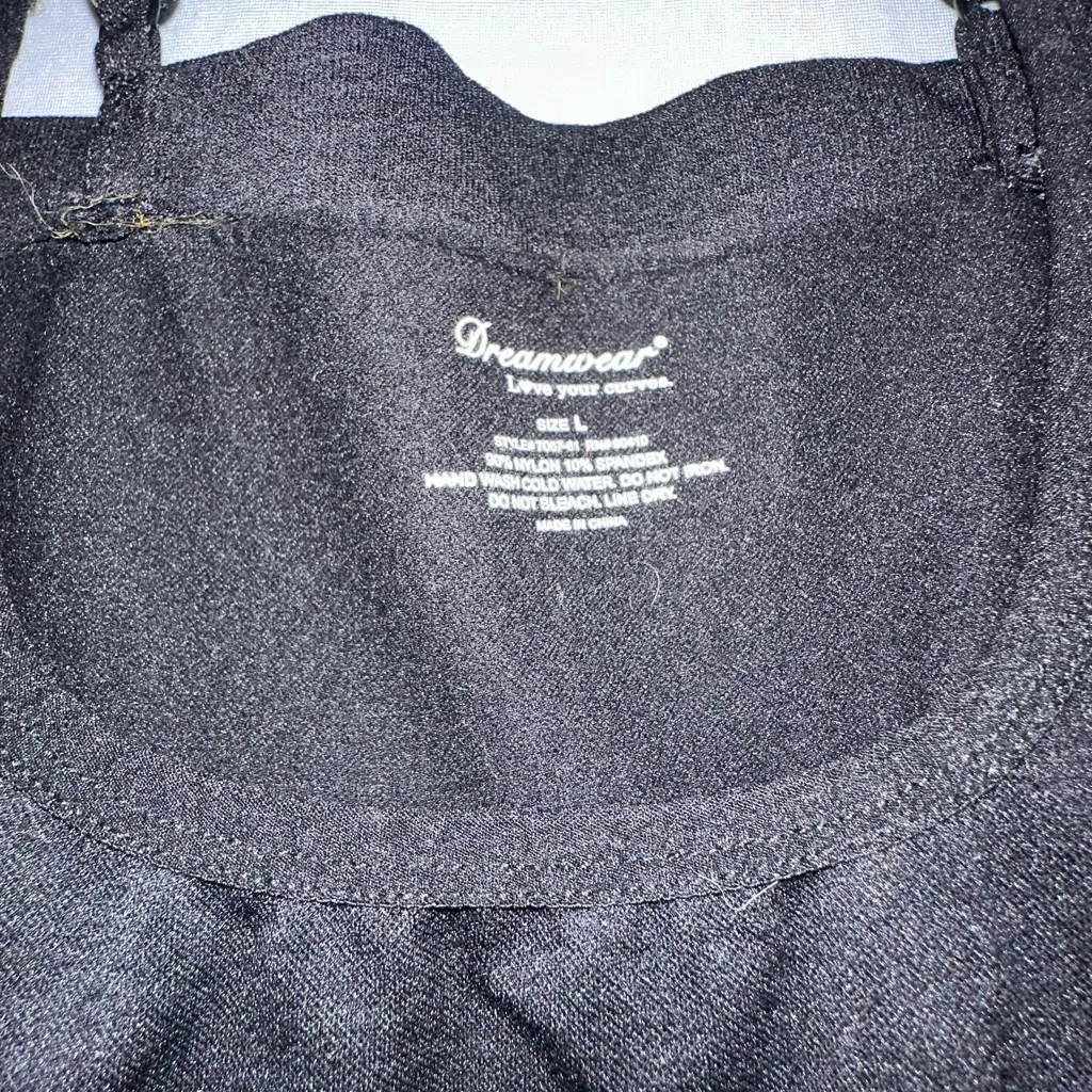 Dreamwear • Shape - Image 2