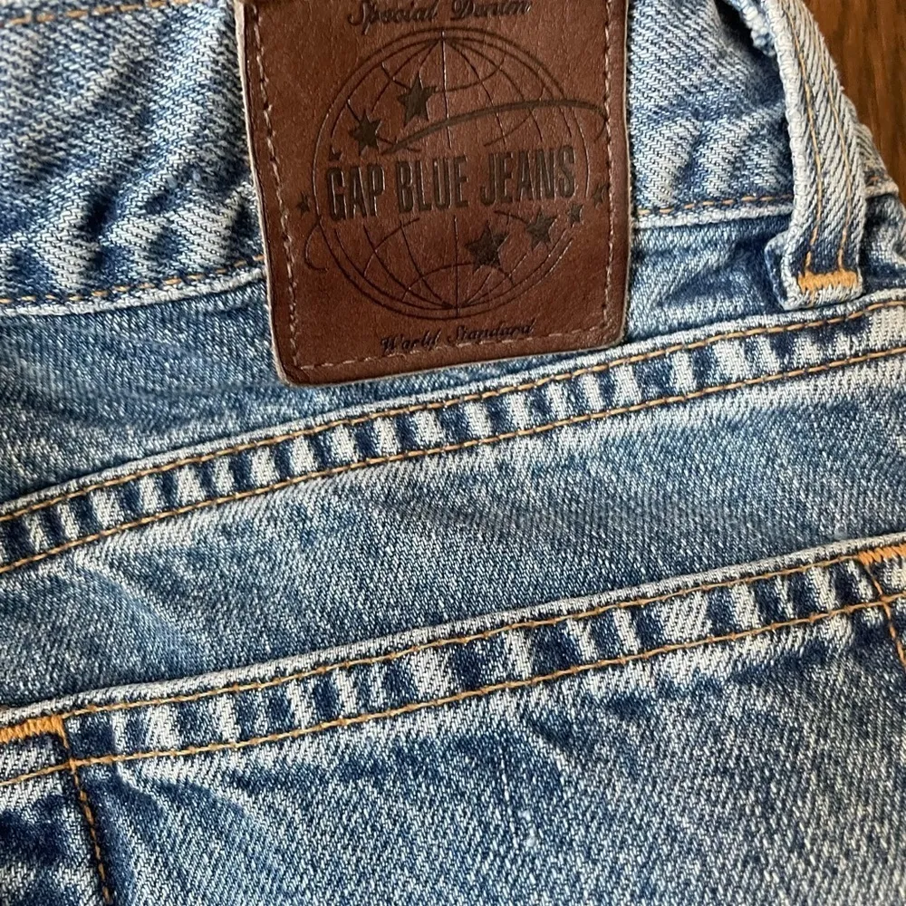 Gap vintage high waist shirts - Image 3