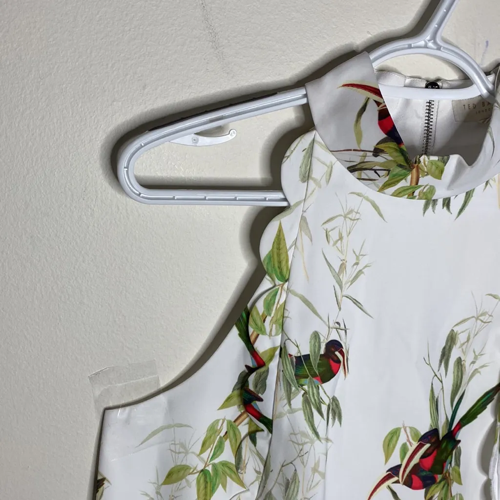 Ted Baker Toriat Tutti Frutti Scallop trimmed mini dress with bird print US sz 8 White - Image 7