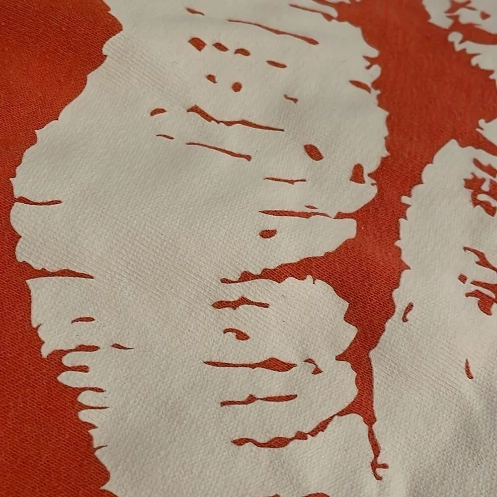 Victoria's Secret Orange Lip Kissed Graphic Sweatshirt Womens Size Medium - Image 9