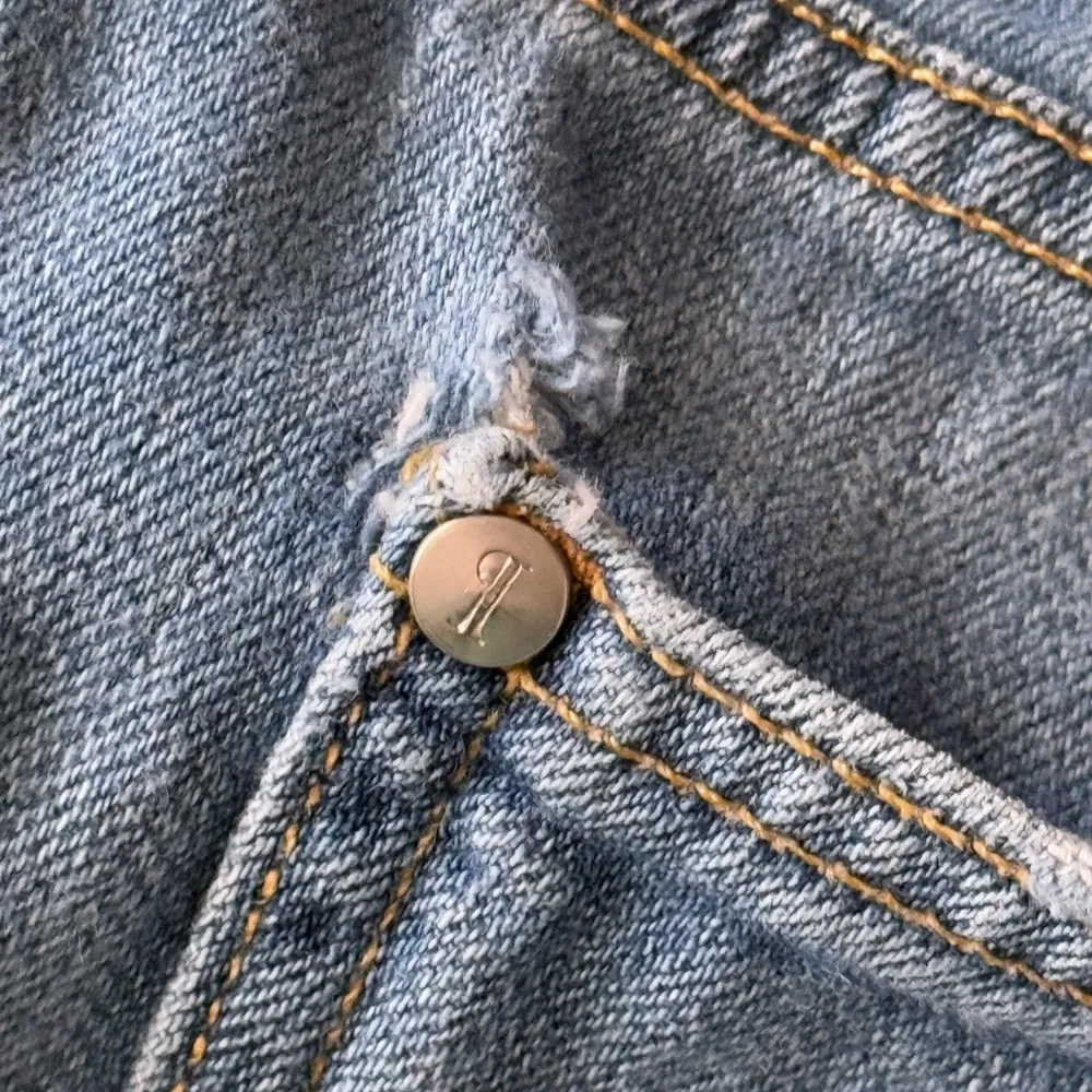 Pilcro and the Letterpress Hyphen Jeans - Size 28 - Image 10