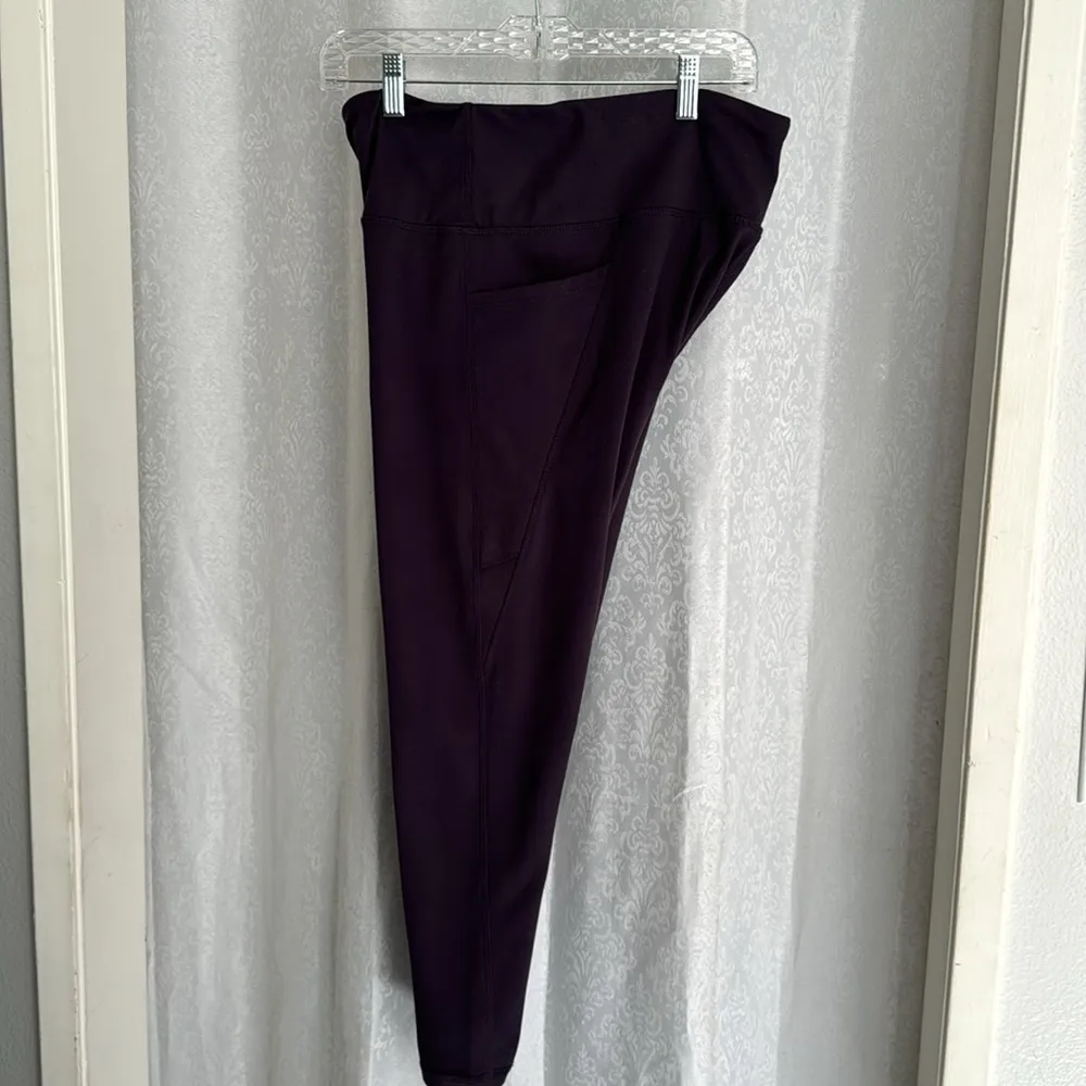 DANSKIN YOGA LEGGINGS Sz:L - Image 3