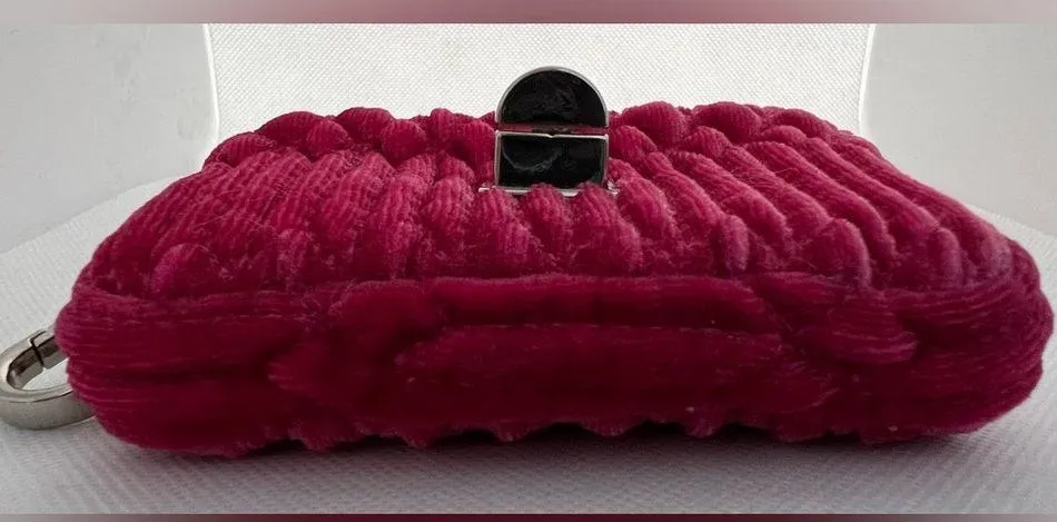 Hot pink Velour coin purse - Image 10