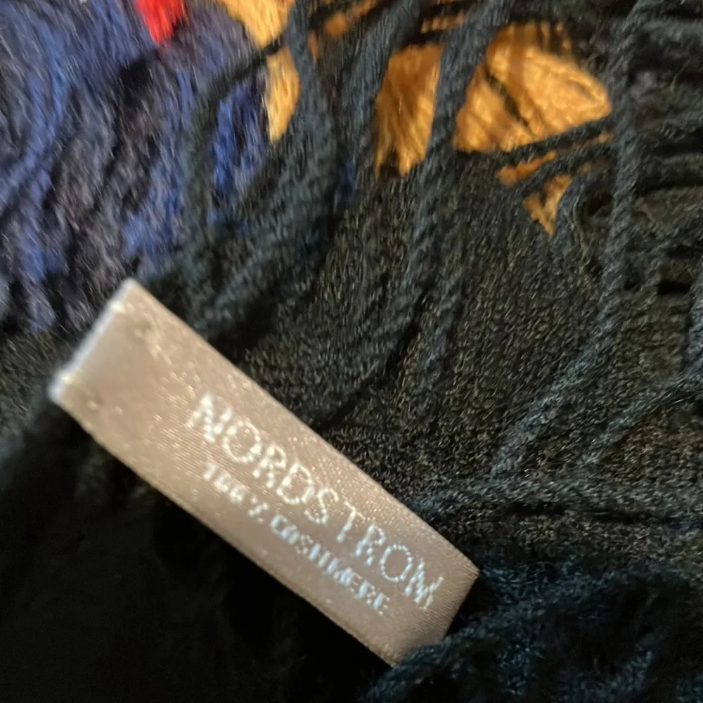 Scarves 4 winter fall scarves paisley plaid black fringe NWOT 800 - Image 5