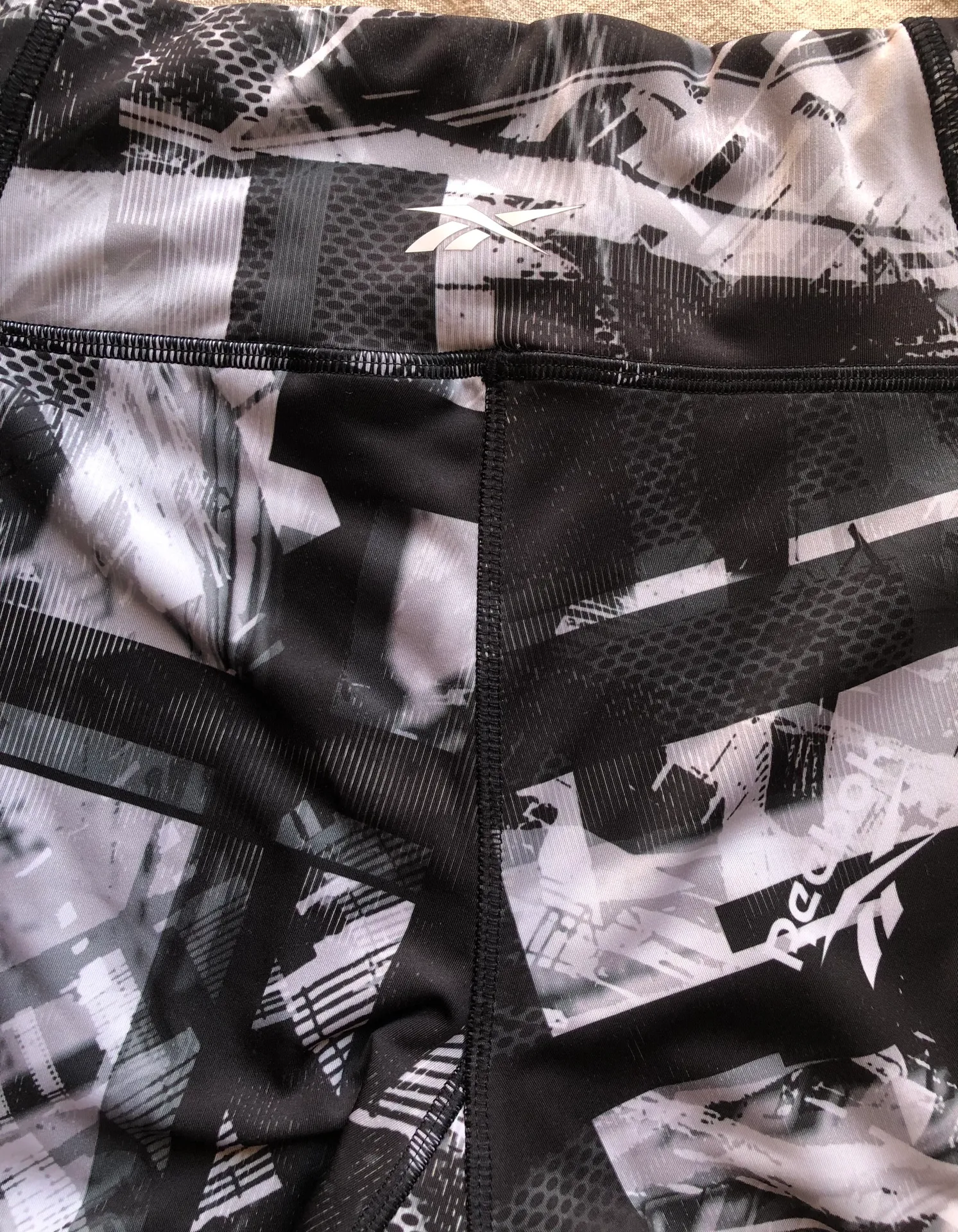 Speed wick Leggings - Image 5