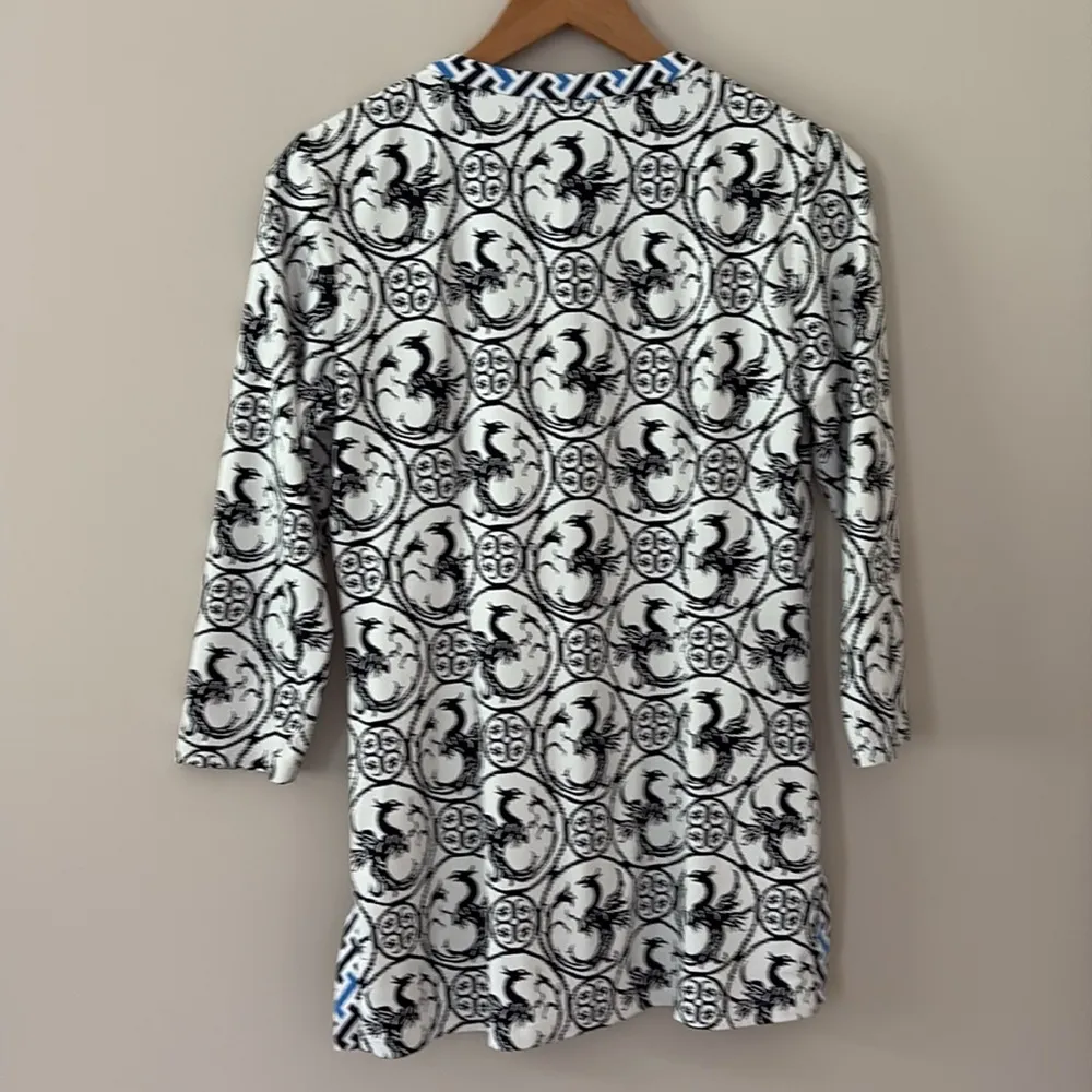 J McLaughlin Tunic Top Catalina Cloth Black White Phoenix Print 3/4 Sleeve Sz M - Image 4