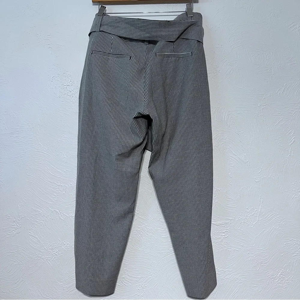 Banana Republic Mini Stripe Belted  Tapered Leg Trouser Pants SZ 10 - Image 2