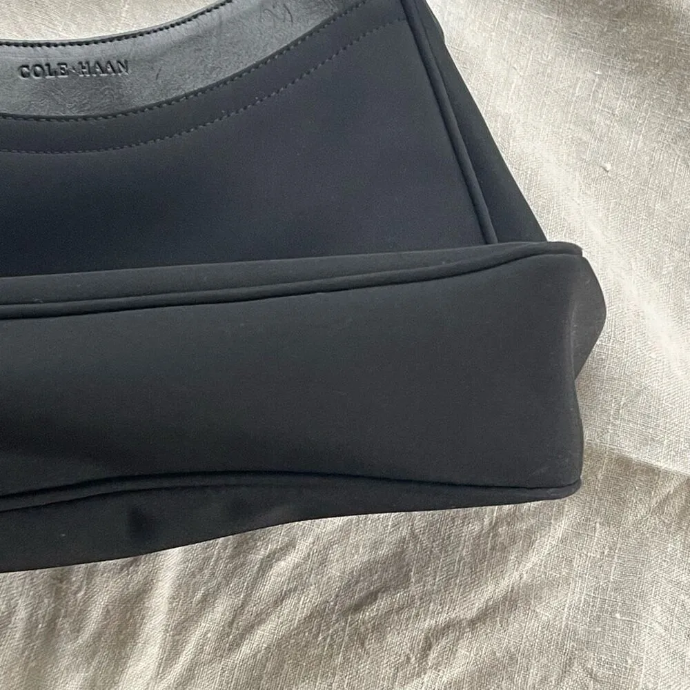 Cole Haan collaborate with Estee’ Lauder shoulder bag. - Image 5