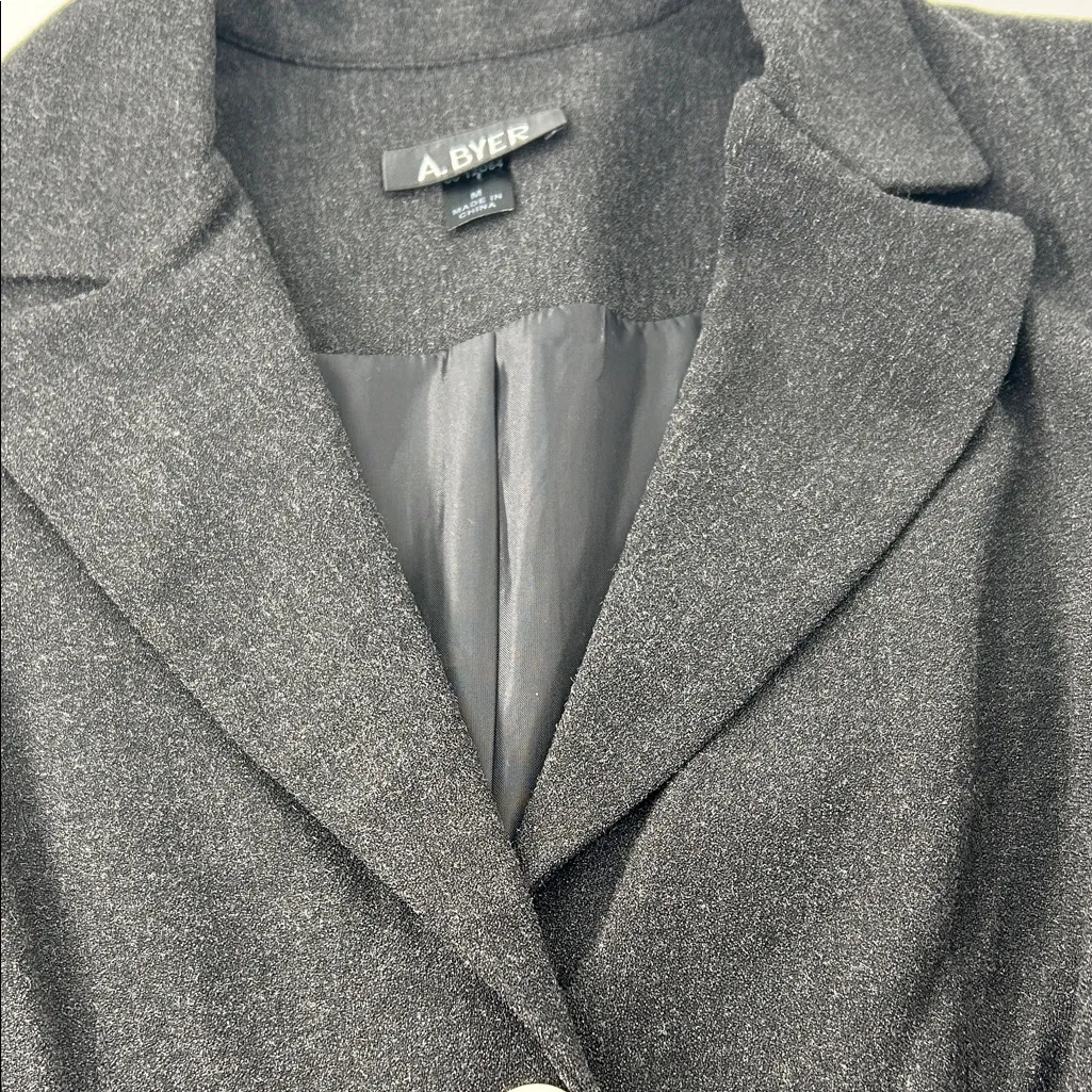 A Byer A. Byer Charcoal Blazer Jacket - Image 13