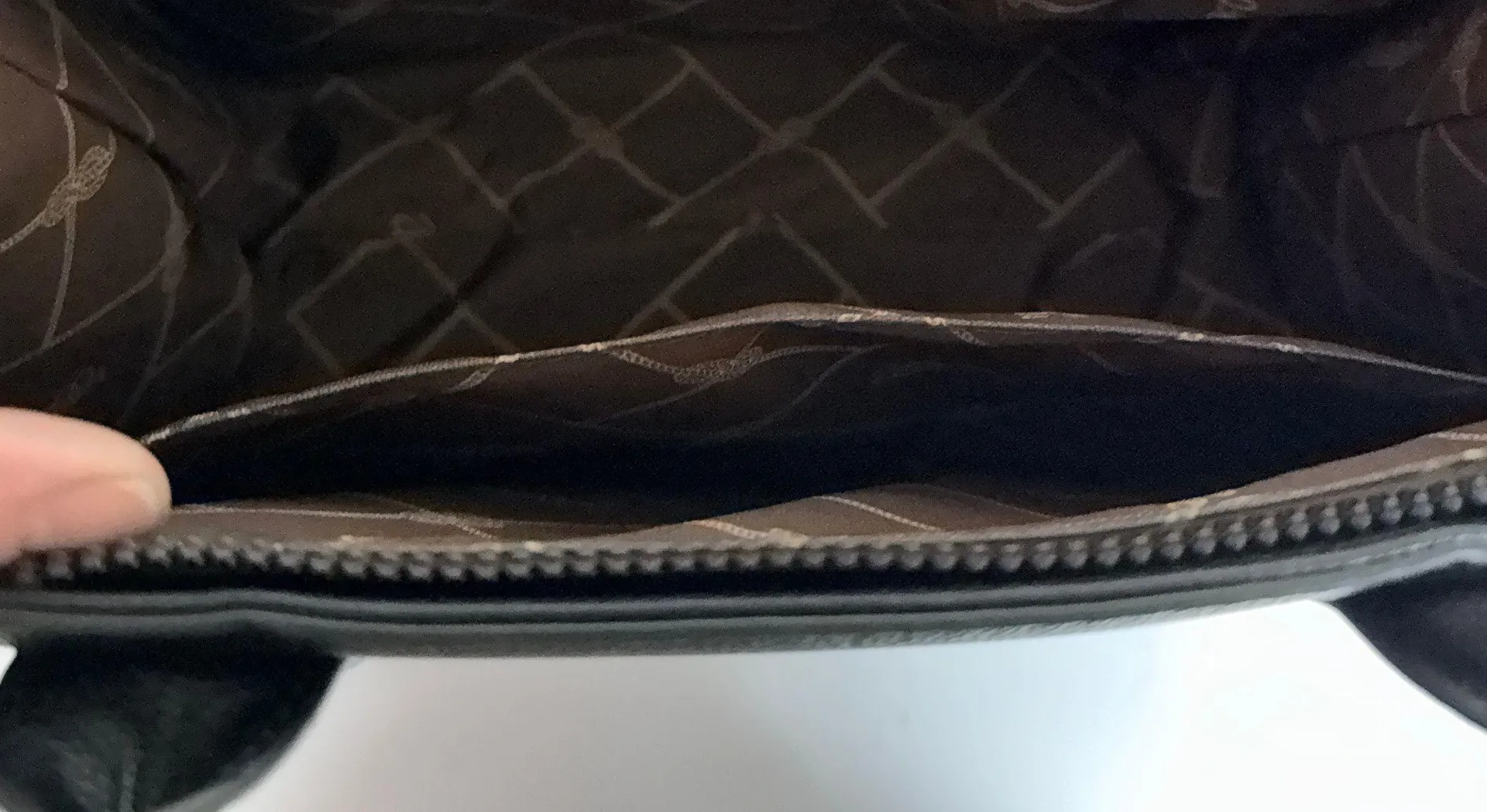 By Montana West Medium Size Black Tote Bag - Image 6