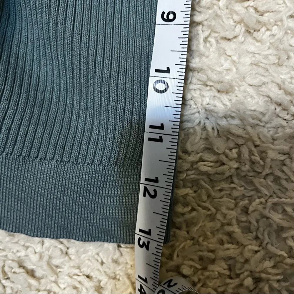 Uniqlo Teal Ribbed Tank Top size Xs - Image 2