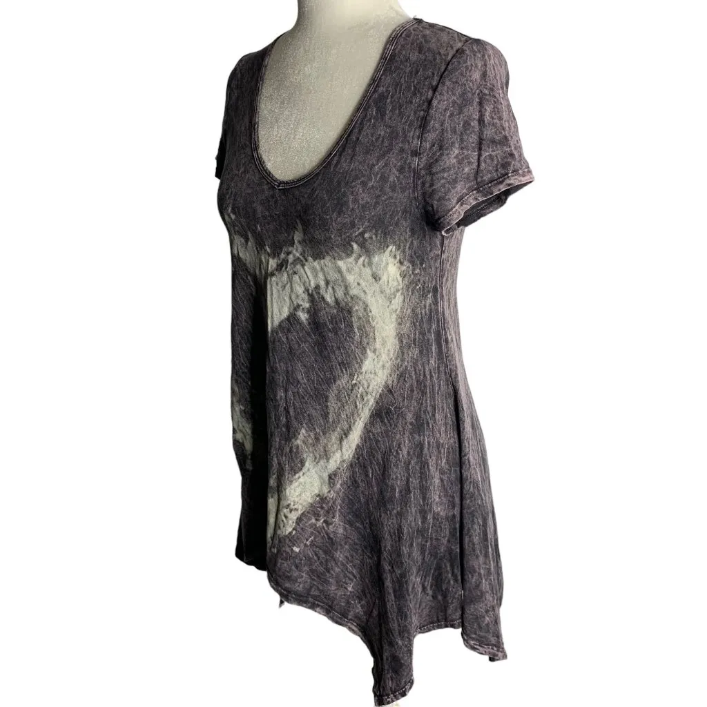 Romeo & Juliet Handkerchief Hem T Shirt S Black Pink Short Sleeves Heart Scoop - Image 3