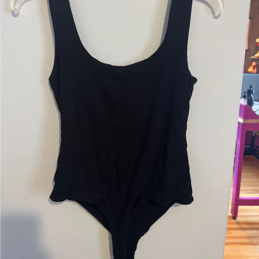 Naked Wardrobe Black Scoop Neck Tank Top Body Suit- Large - Image 4
