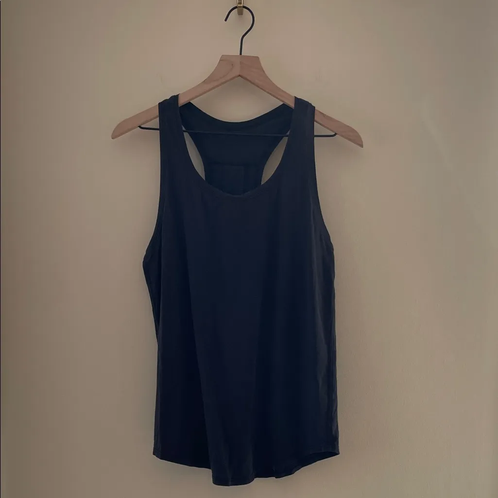 LULULEMON Love Tank *Pleated in Black Size 6 ?? - Image 6