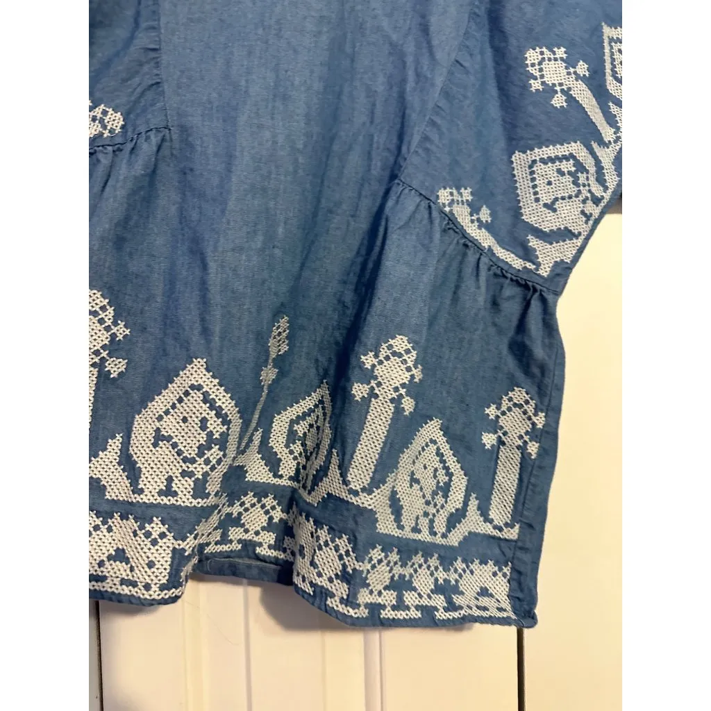 Central Park West denim chambray and embroidery‎ blouse S - Image 4