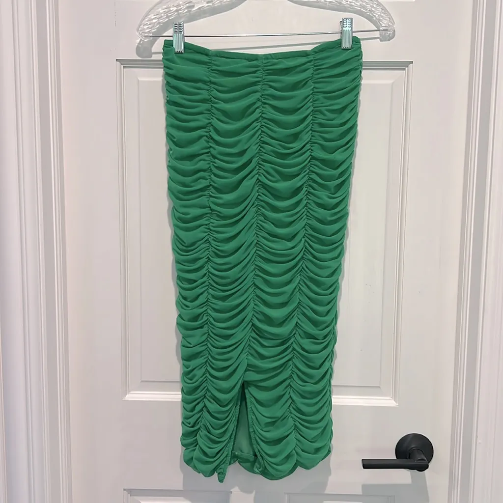 Princess Polly Mae Ruched Midi Skirt Green Size 6 Medium Emerald High Rise - Image 4