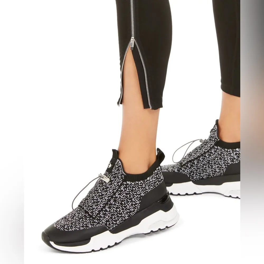 Calvin Klein Performance Side-Zip High-Waisted Leggings in Black Size S - Image 3