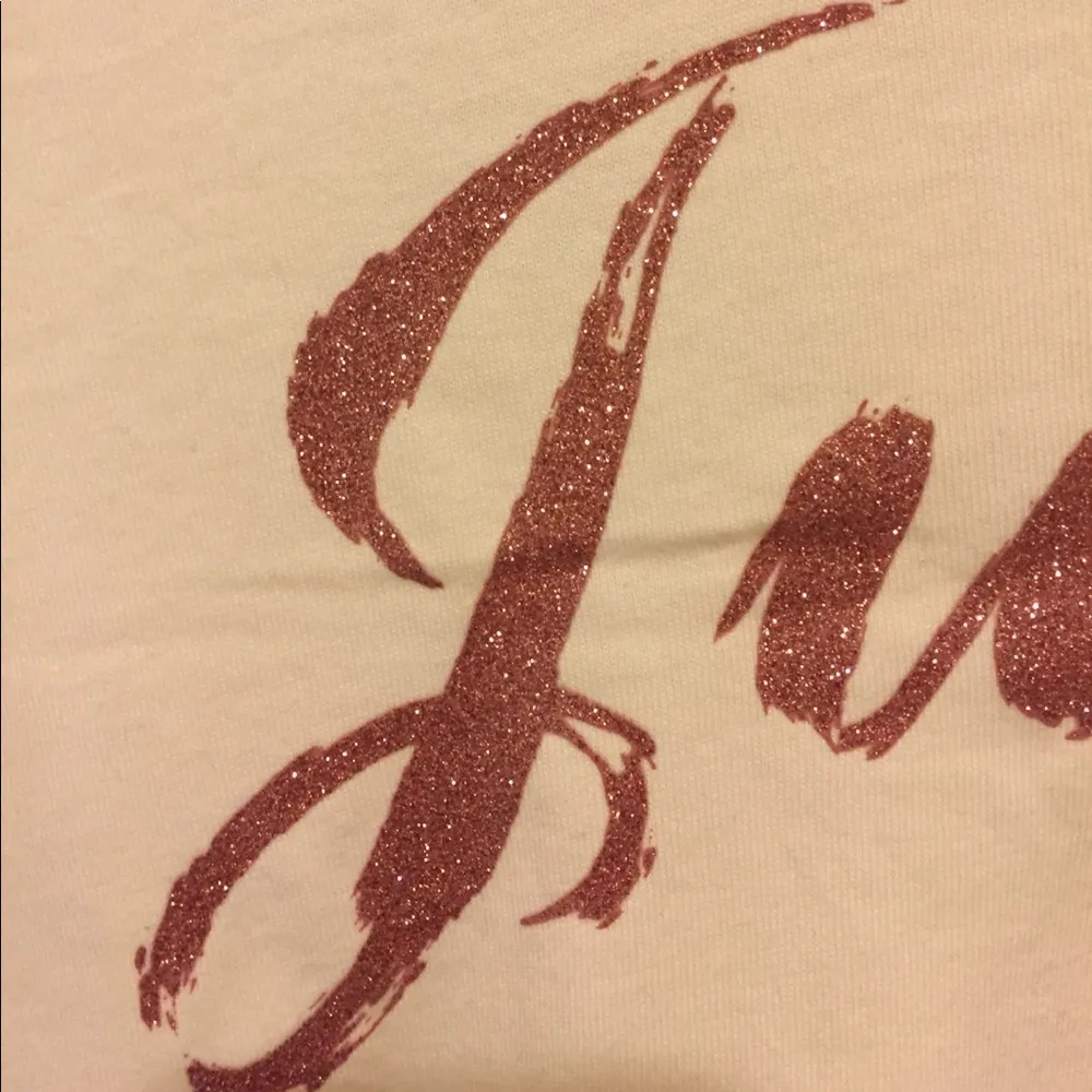 Juicy couture short sleeve t-shirt w/ pink writing - Image 5