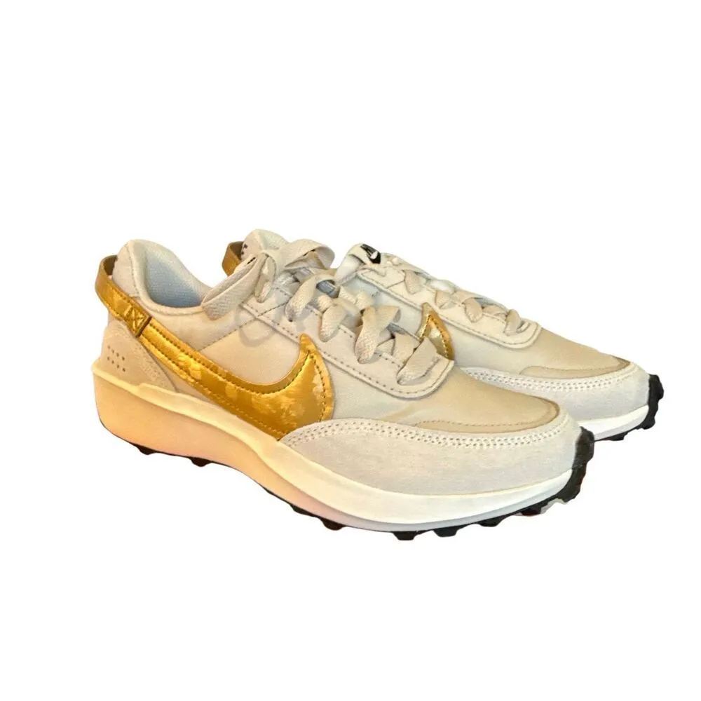 Nike NWB waffle Debut ESS gold sneaker size 6 - Image 2