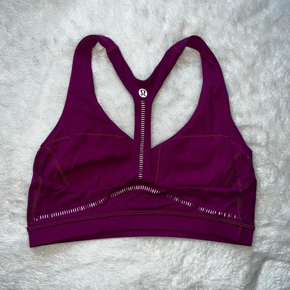 Lululemon Arise Bra Deep Fuschia Size 6 - Image 6