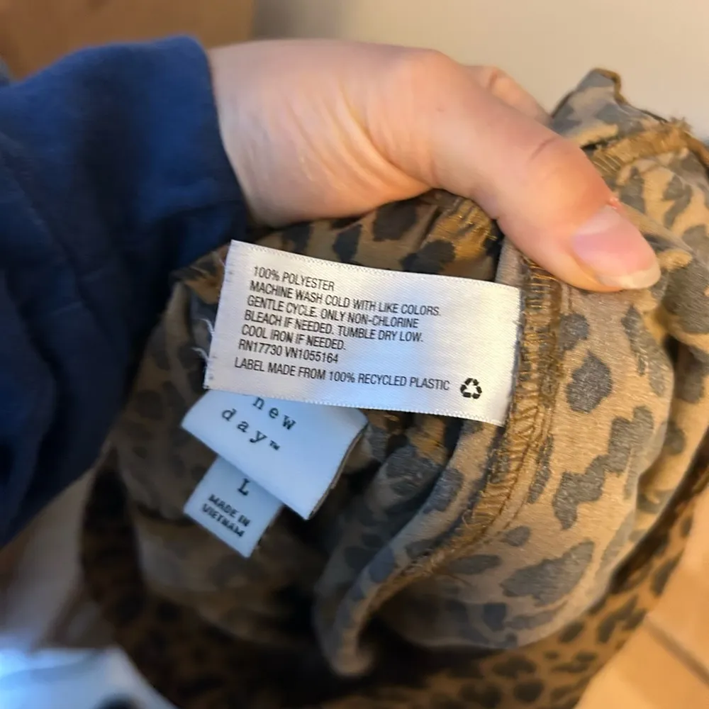 A New Day Leopard Print Pull On Tie Waist Shorts - Image 4