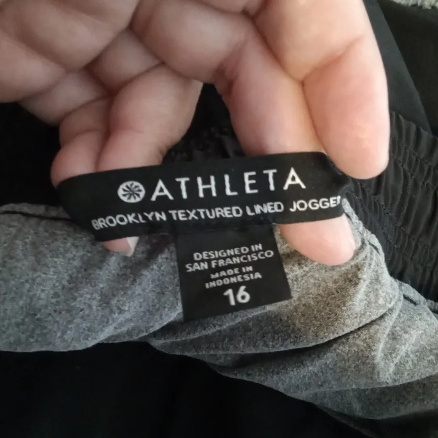 Athleta Brooklyn Textured Lined Jogger Womens 16 Outdoor Winter - Image 2