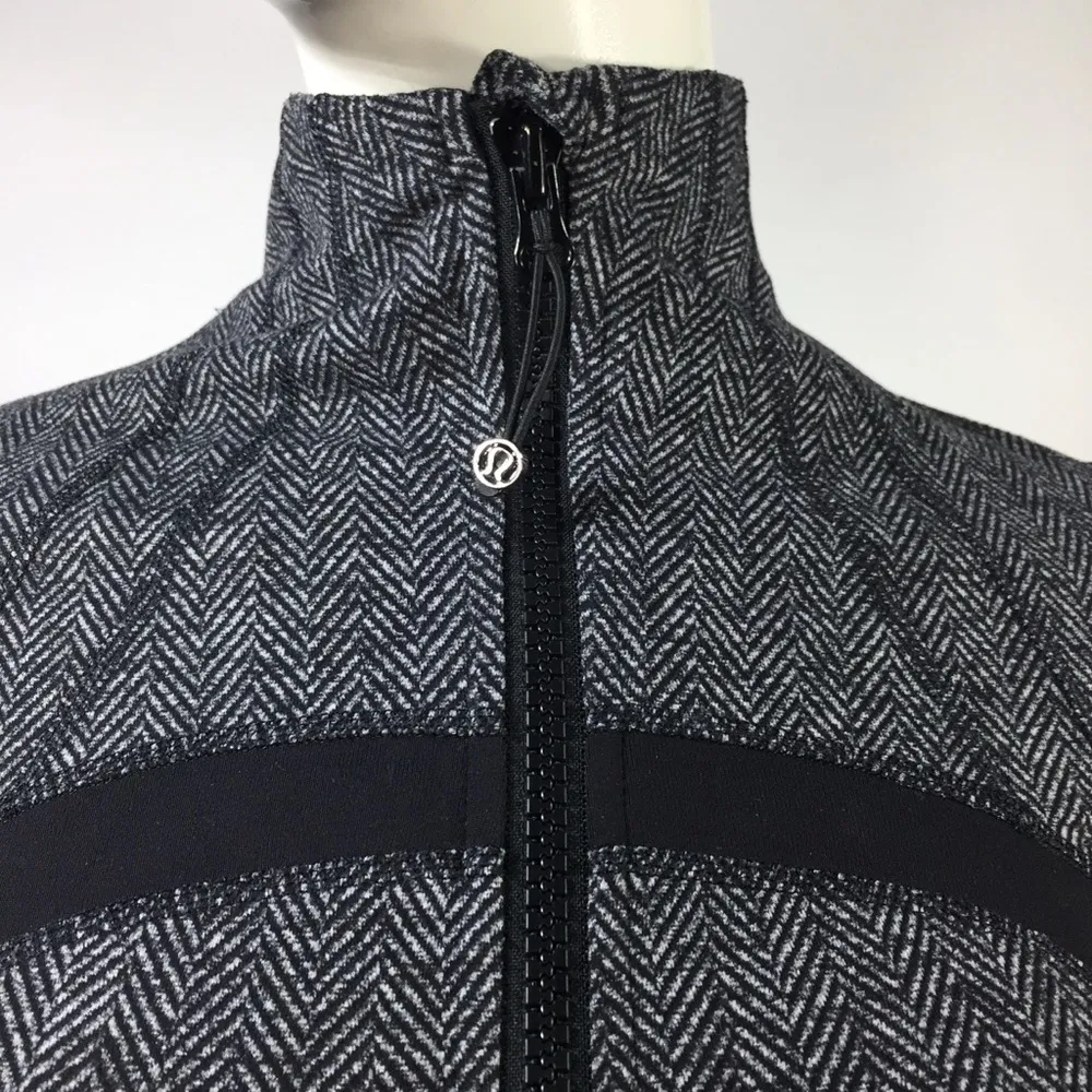 Lululemon Herringbone Define Jacket Size 4 - Image 14