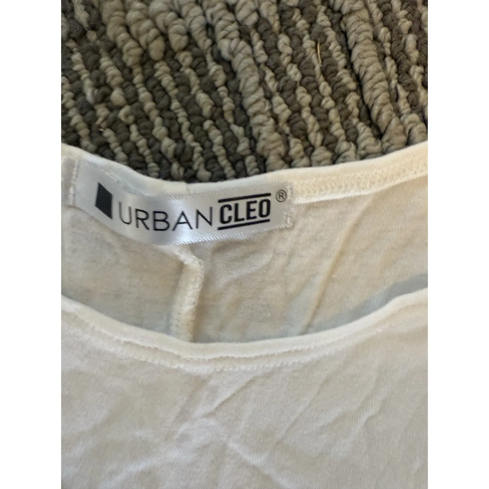 Lot Of 2 Women's Basic T Shirts Size Large‎ Black And White Bundle - Image 3