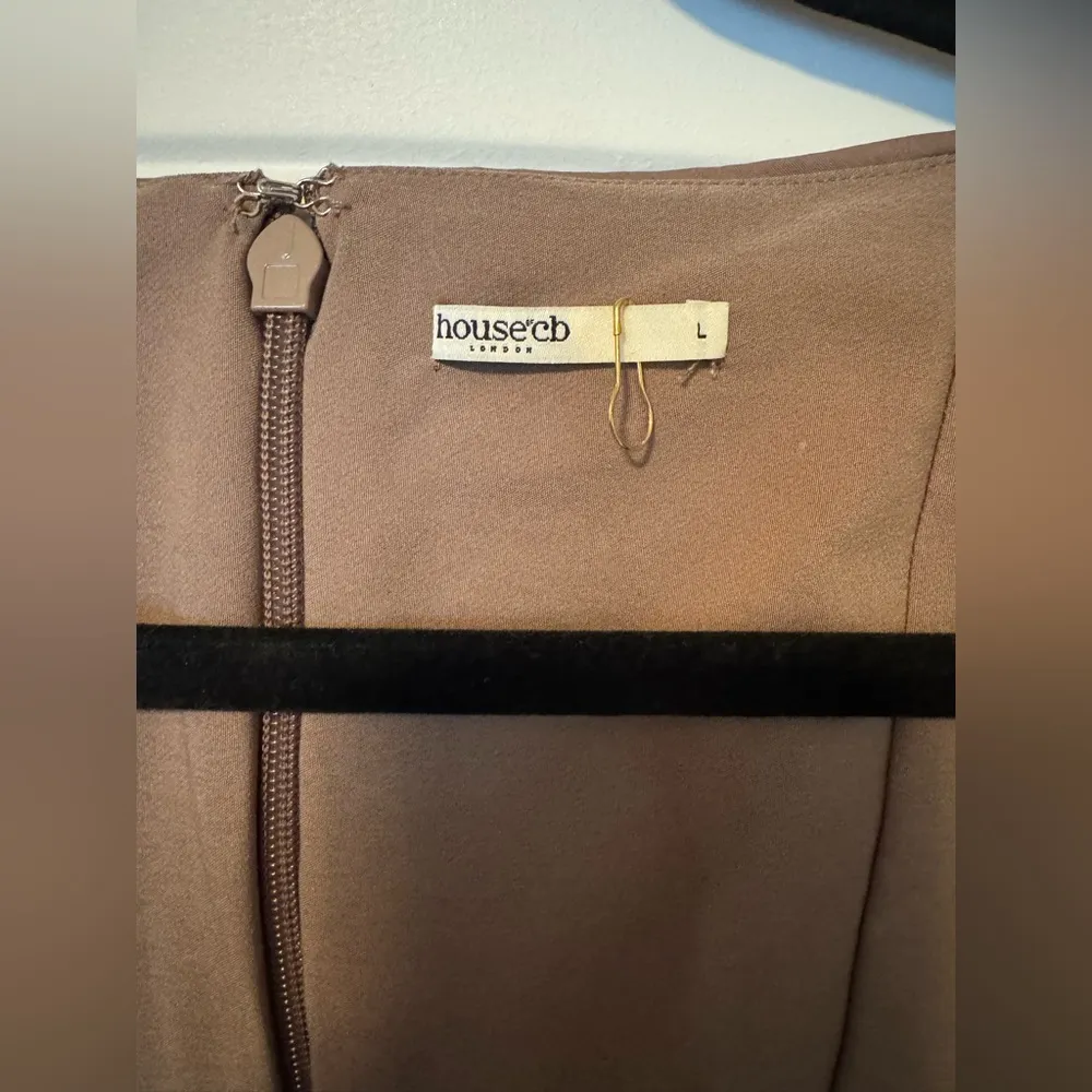 House of CB CARLINA MOCHA LONG SLEEVE MINI DRESS size large $239.00 - Image 7