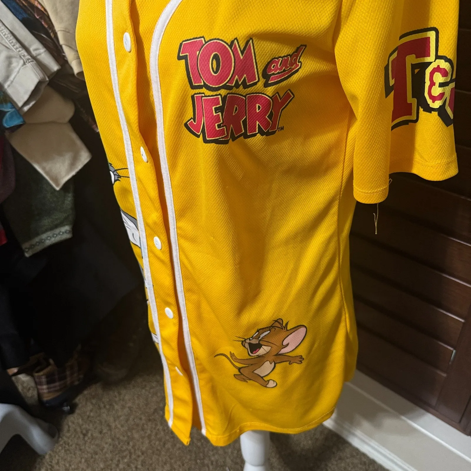 Retro Tom & Jerry Cartoon Baseball Jersey Shirt Bright Yellow Orange AOP sz L Size L - Image 3