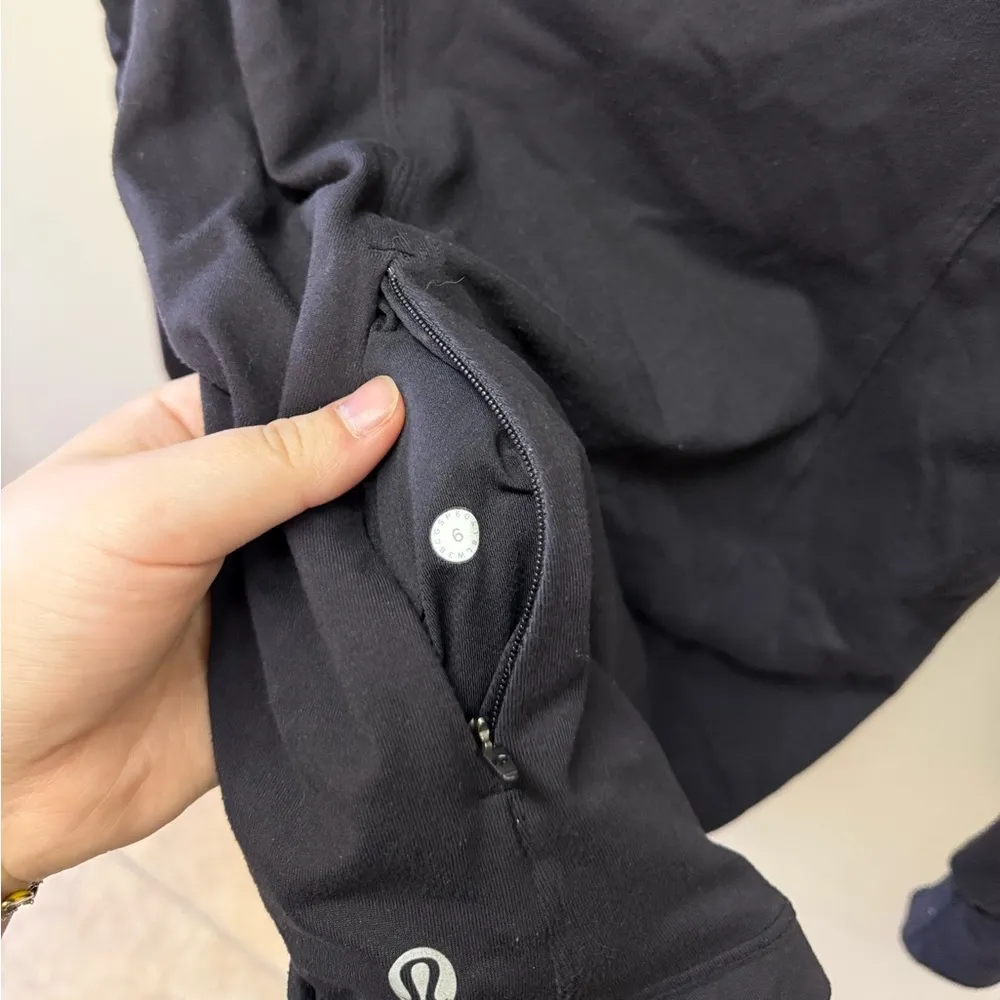 Lululemon Black Long Sleeve Top With Thumbholes - Image 7