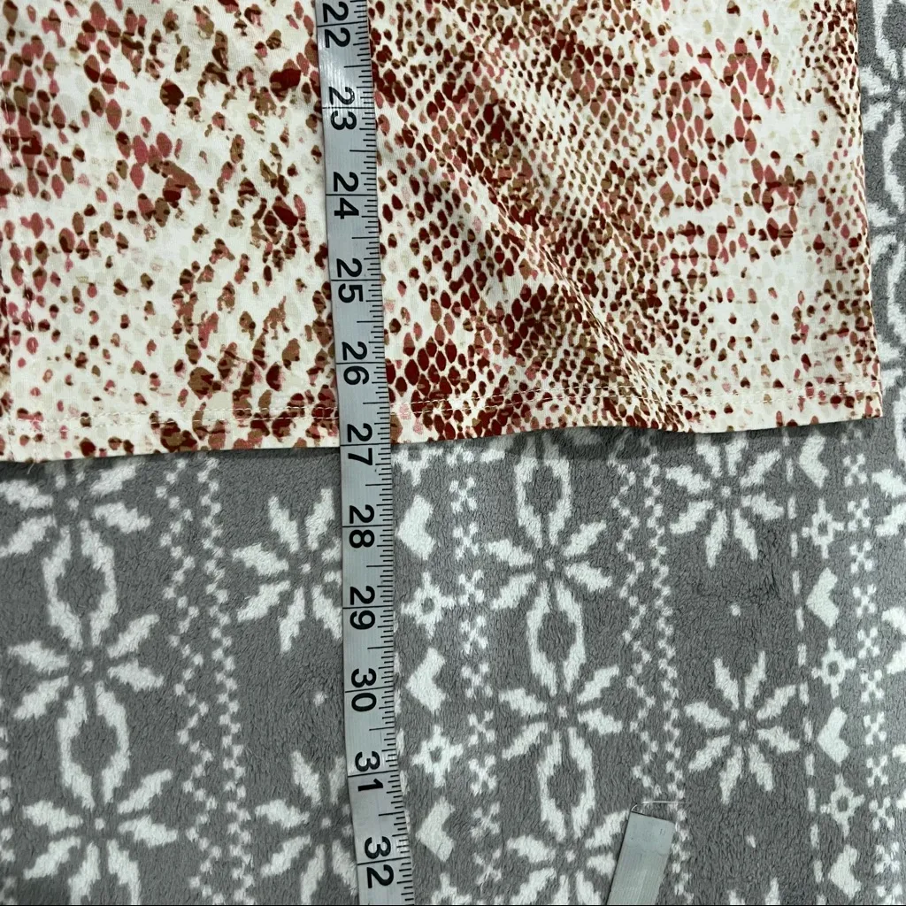 New‎ Chico's Snake Print Keyhole Neckline Top Size X-Large - Image 11