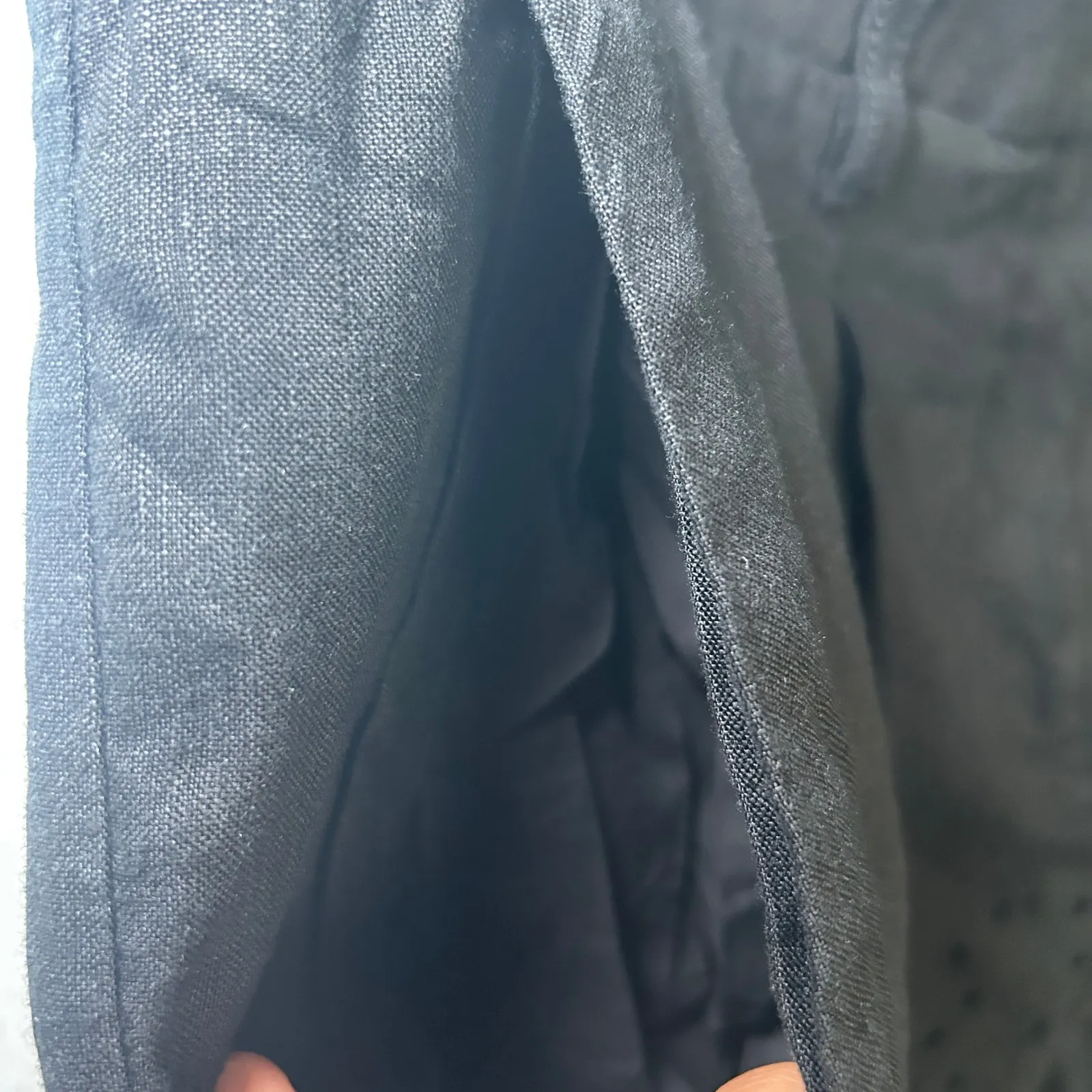 LOFT Black Linen Blend Shorts‎ Size 6 Eyelet Embroidered Hem Casual Summer - Image 2