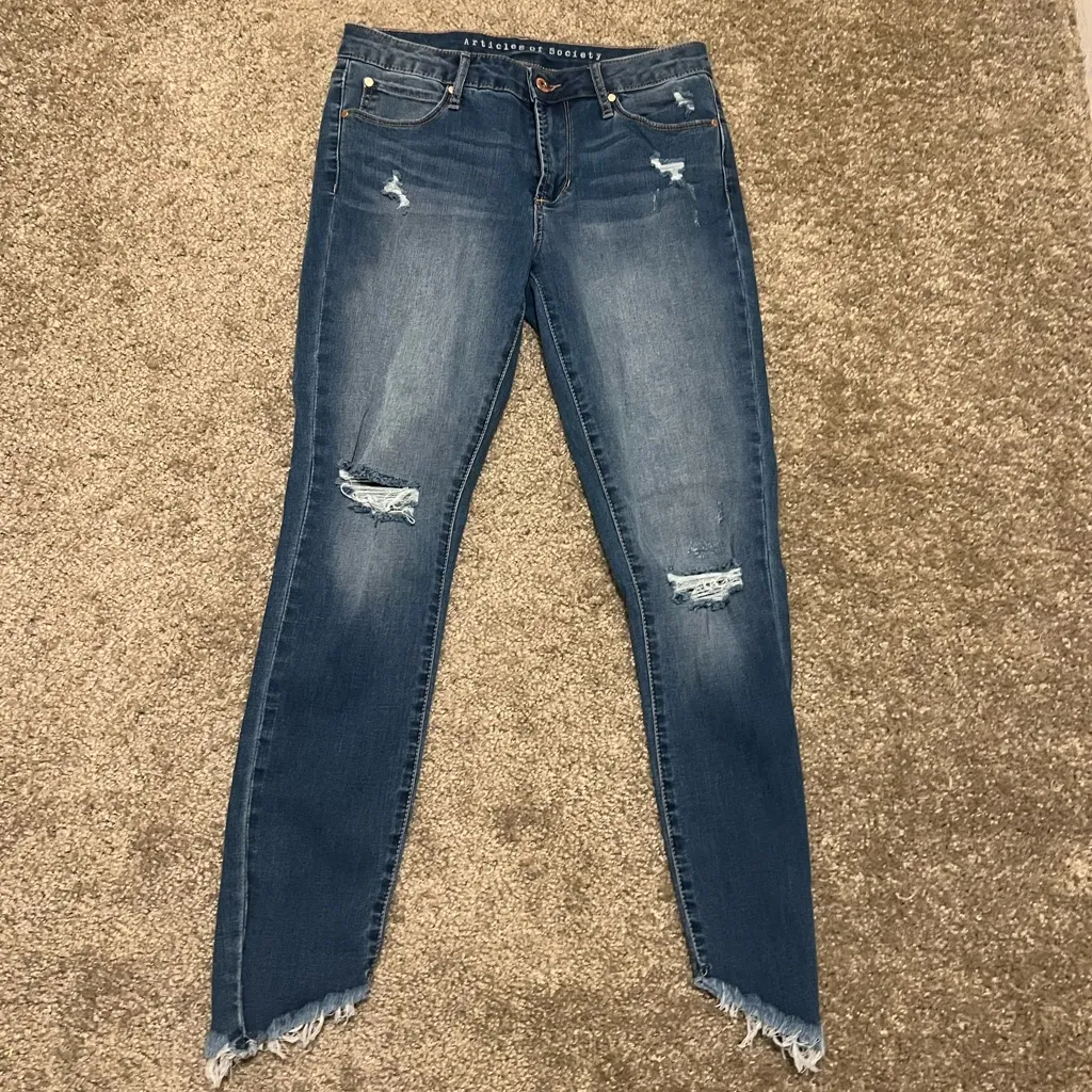 Articles of‎ society Suzy Jean distressed fray hem 27 - Image 3