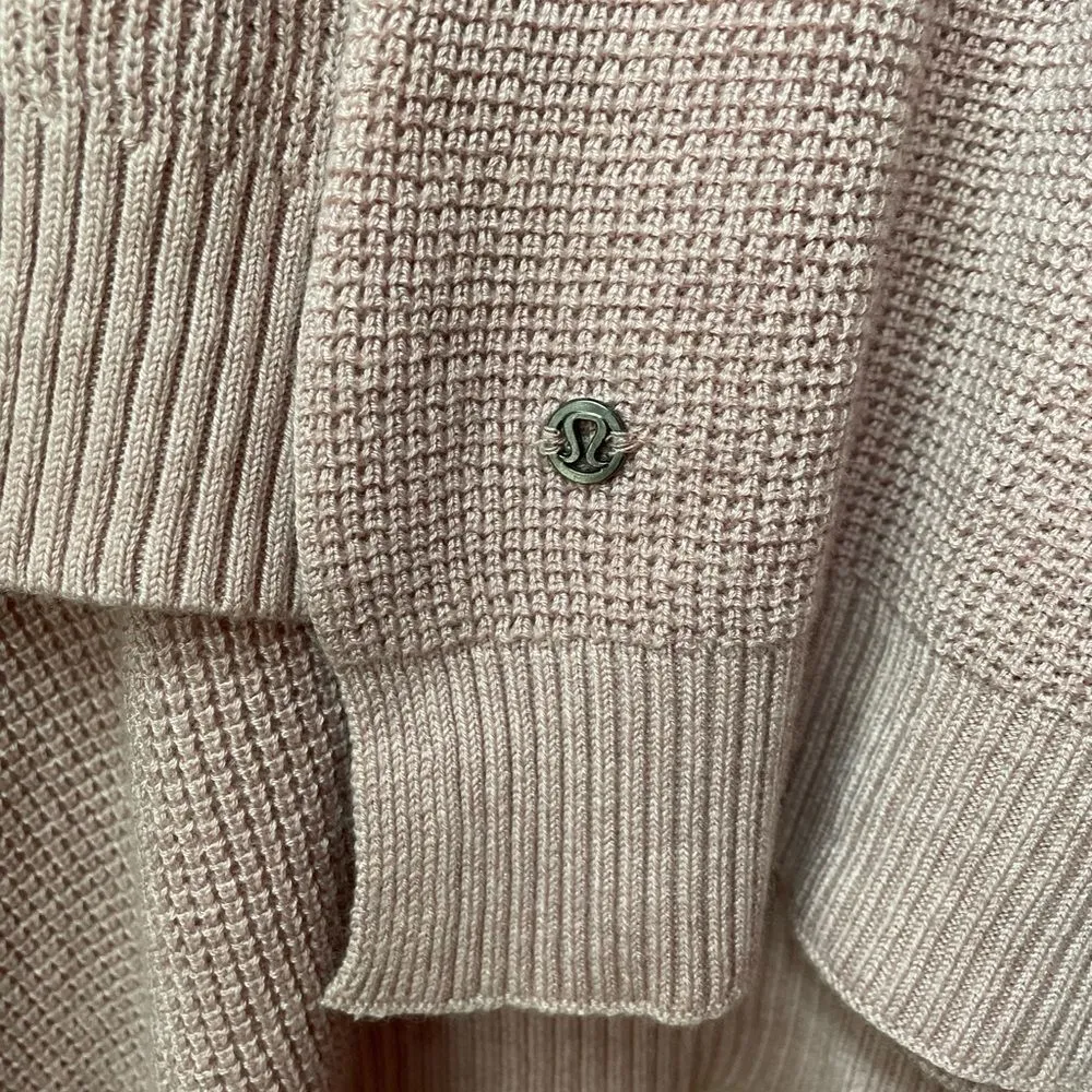 Lululemon Forward Flow Cape Heathered Mink Berry OS - Image 4