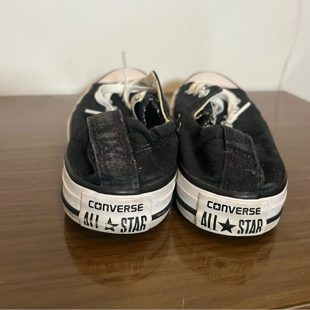 Converse All Star Women SZ 8 US Classic Black & White Slip-On Sneakers - Image 3