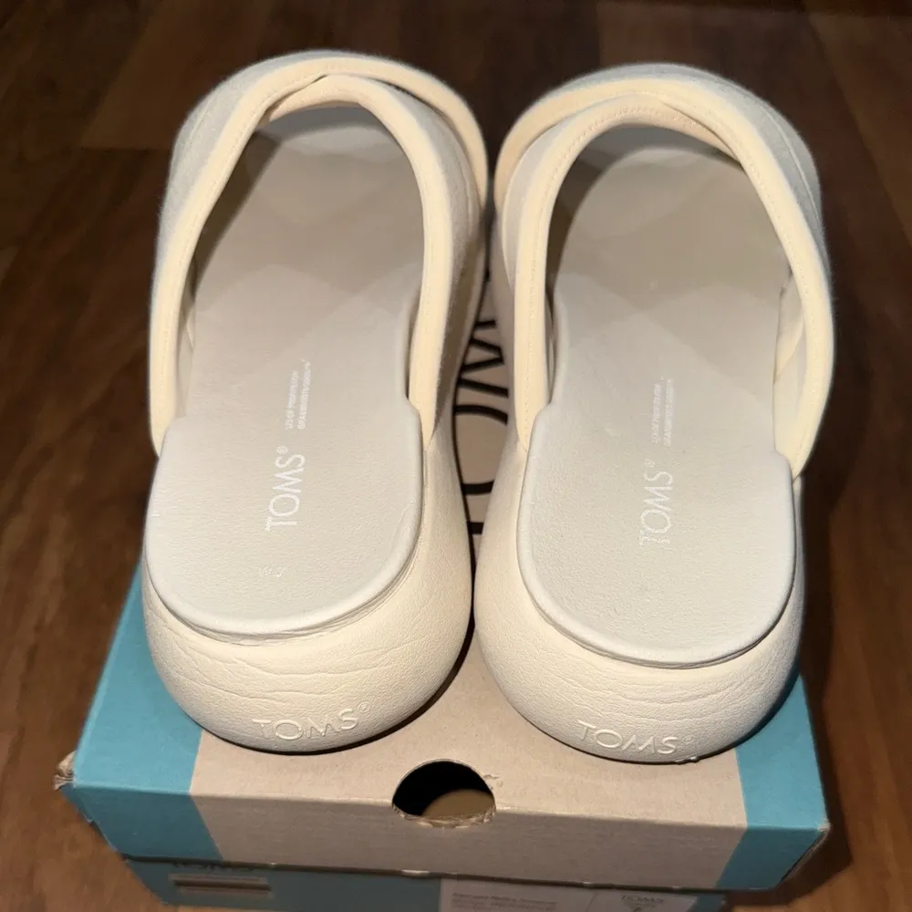 Alpargata Mallow Crossover Beige Sandal - Image 3