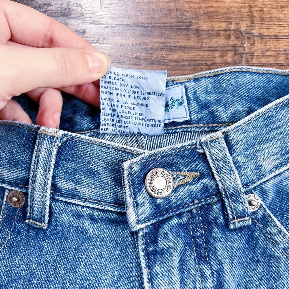 vintage • 90s deadstock mom jeans high rise slim tapered leg 100% cotton denim Size 25 - Image 6