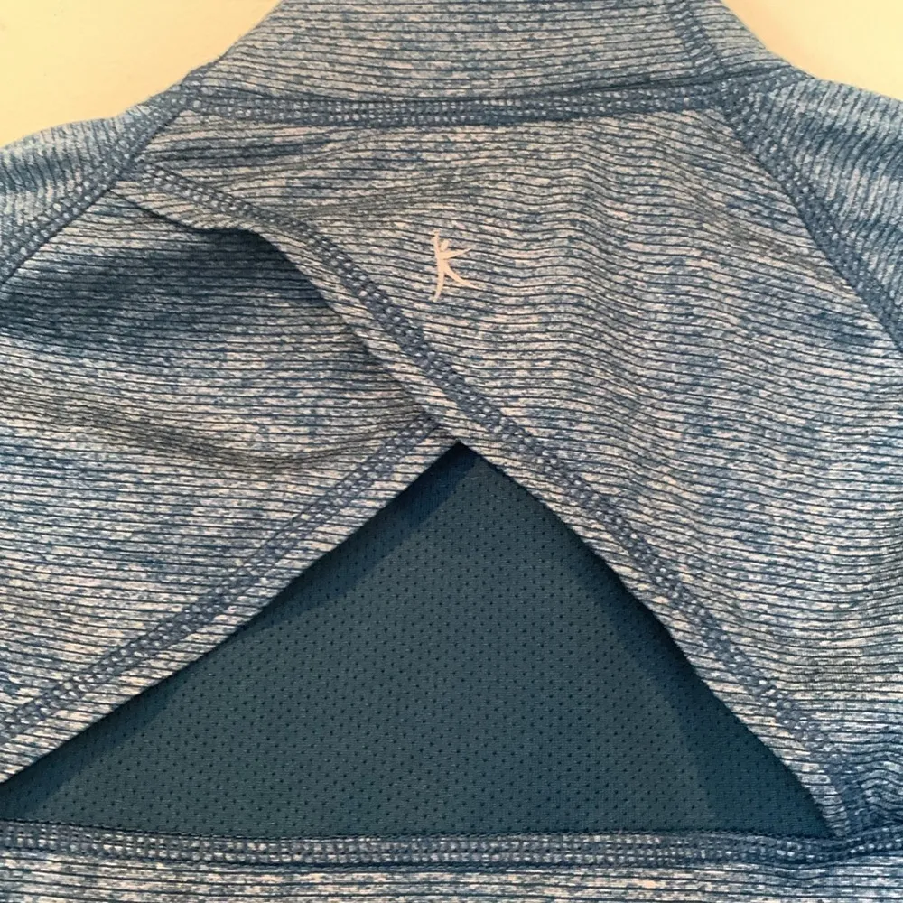 Danskin Now Blue Half Zip Pullover Semi - Image 5