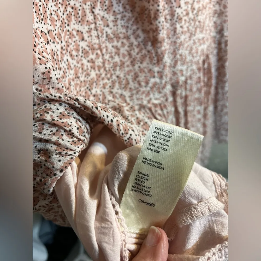 Anthropologie Blush Pink Floral Dress cottagecore
Feminine flowy summer party - Image 12