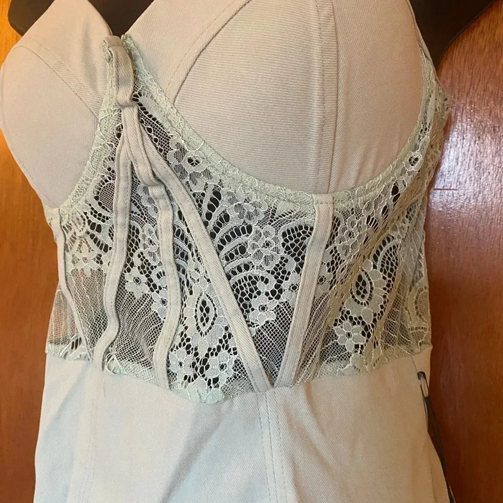 🆕 Haute Monde Mint Green Dress with Lace Accent - Image 6