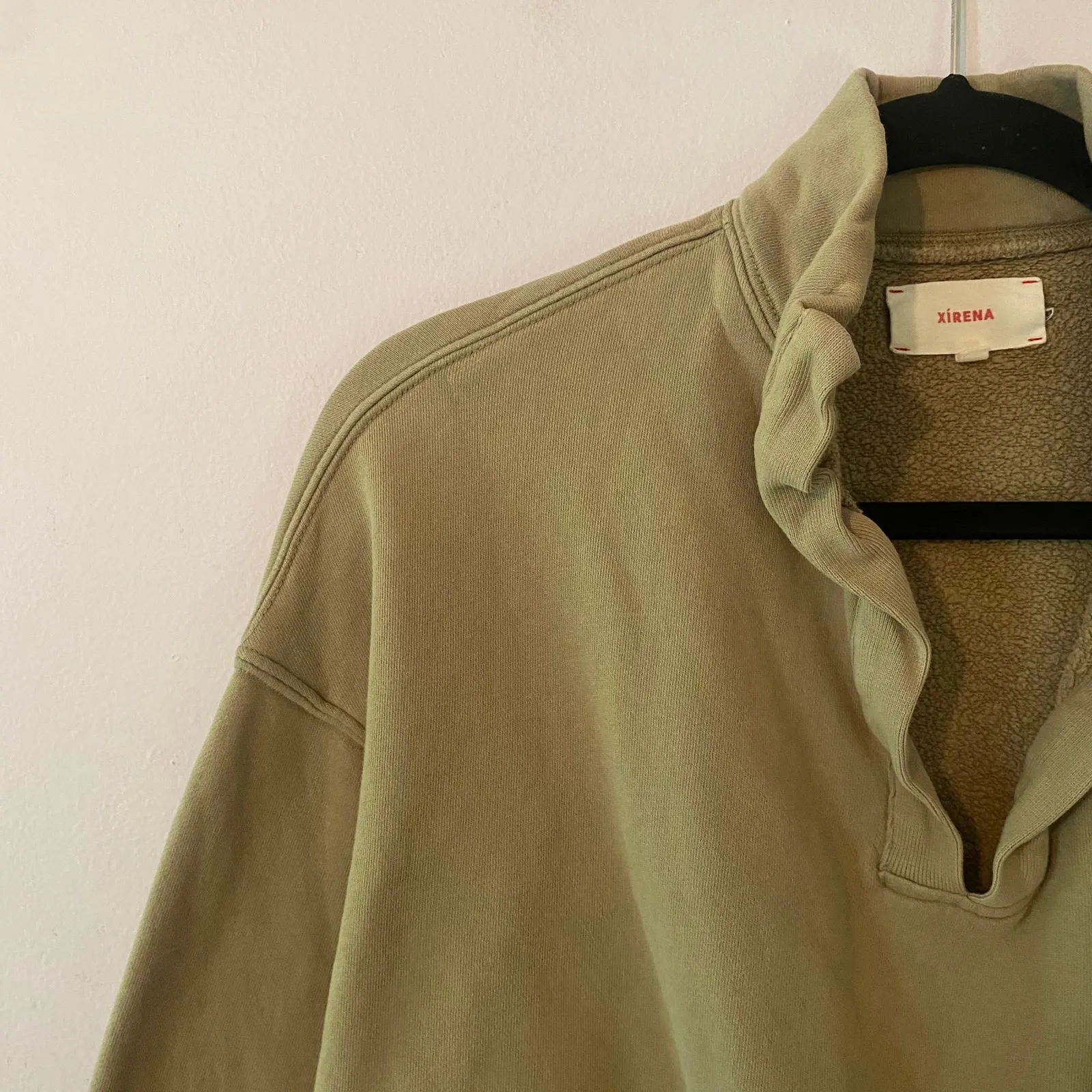 Xirena Trey Tan Cropped V - Image 3