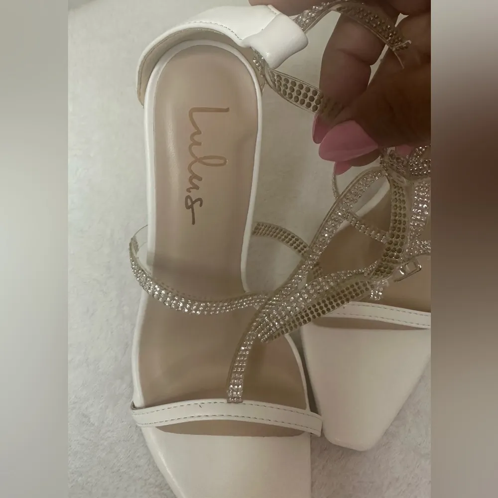 NWOB Lulu's Elegant White Rhinestone Heels - Image 6