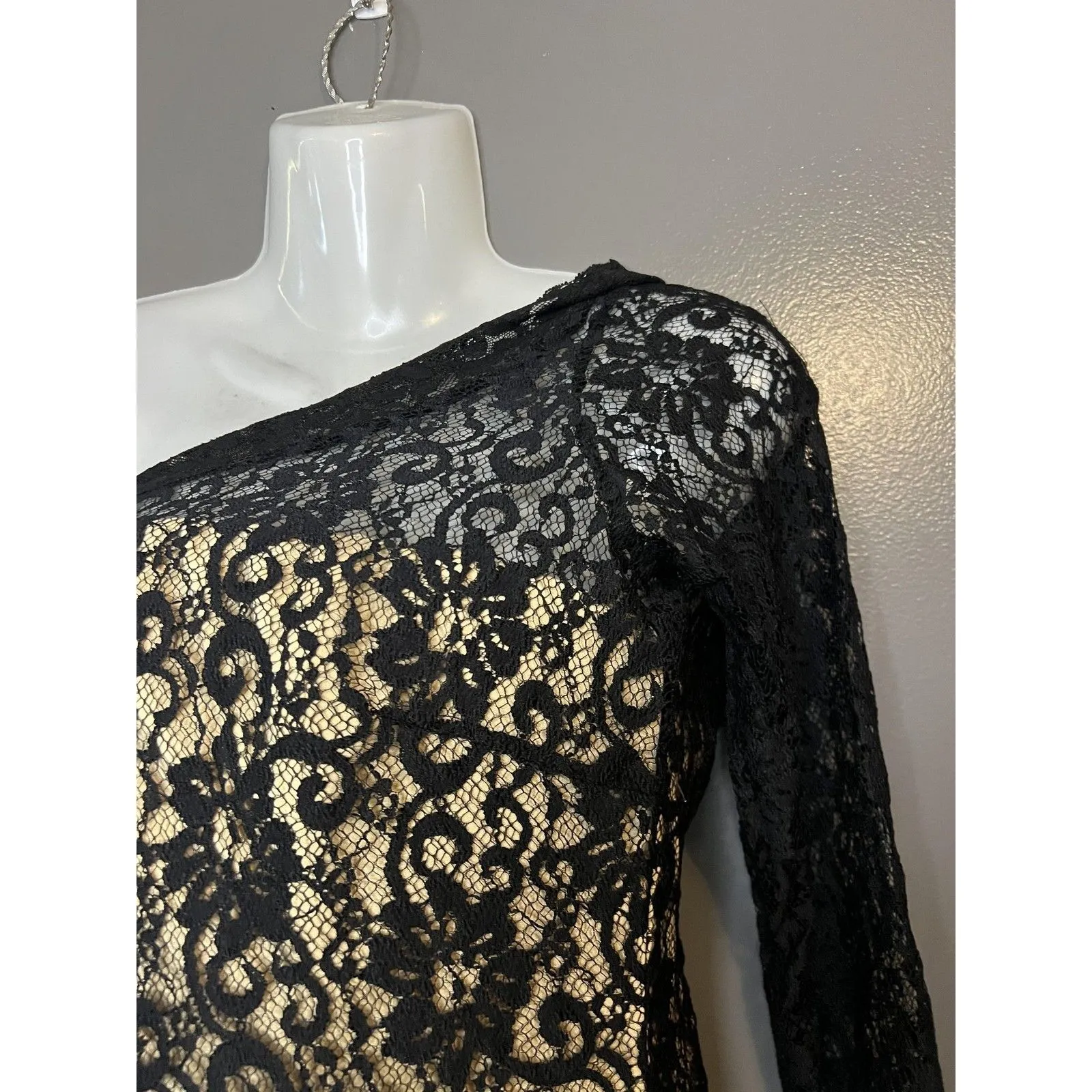 Alexia Admor Dress Womens XS Black Nude One Shoulder Lace One Sleeve Mini USA - Image 6