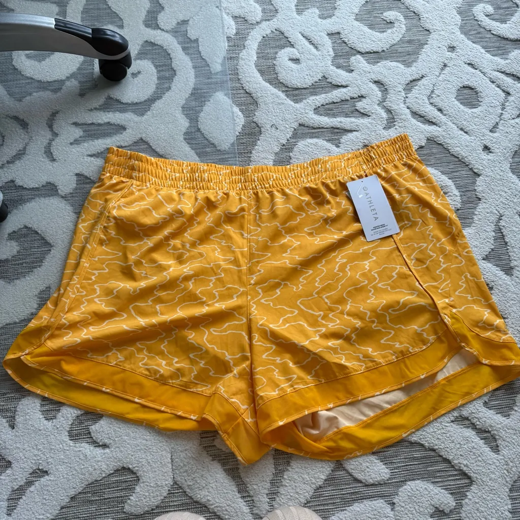 Athleta Printed Mesh Racer Run Short 4” Inseam Gold Size 3X Lined NWT - Image 4