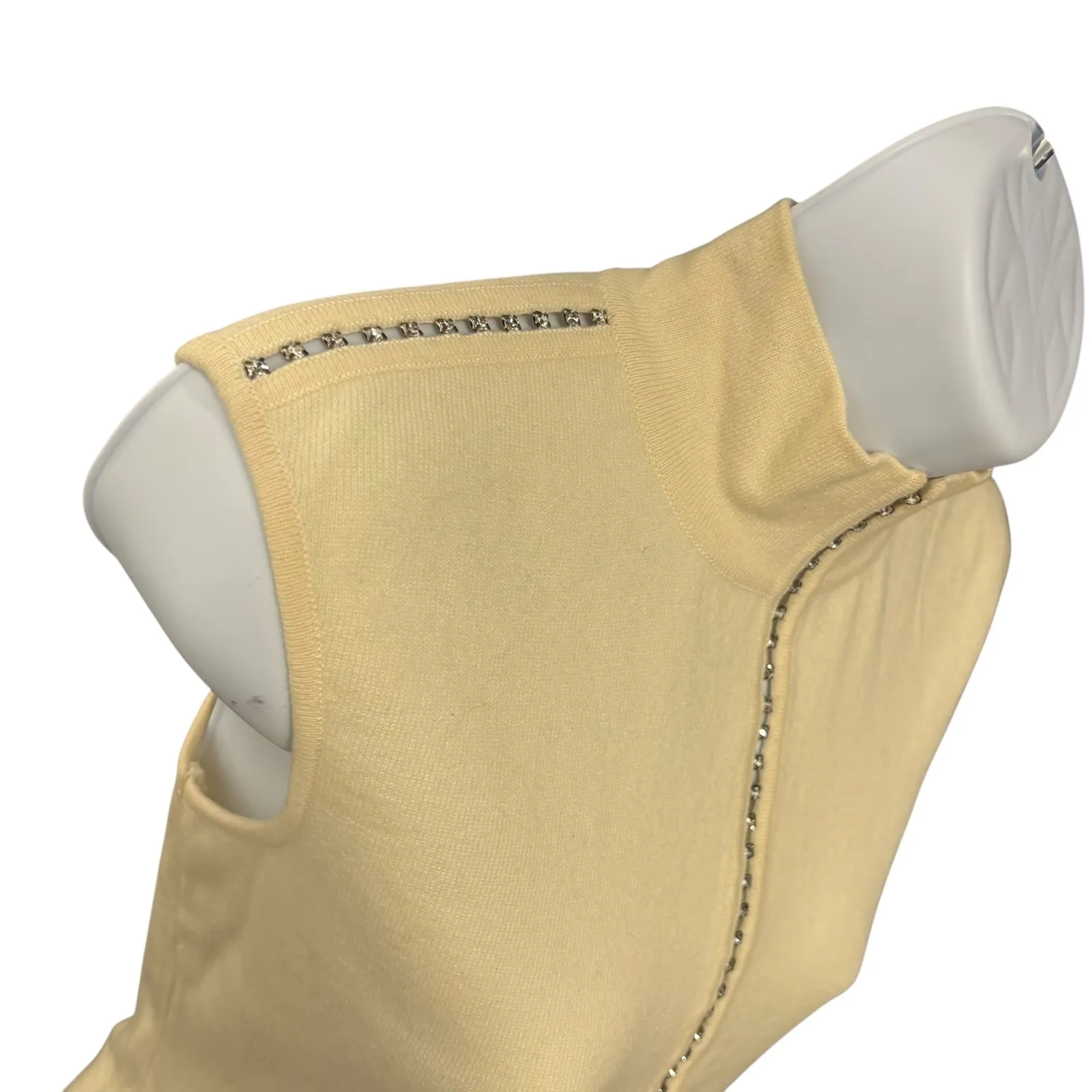 Escada Women‎ Sleeveless Mock Neck Rhinestone Sweater Vest Beige Size 36 Tan - Image 4